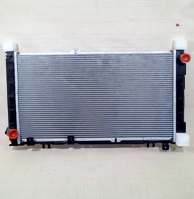 Радиатор охлаждения ВАЗ-2190 'HOFER' МКПП, паяный